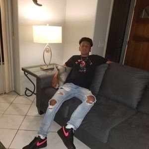 Meet your Posher, Edward